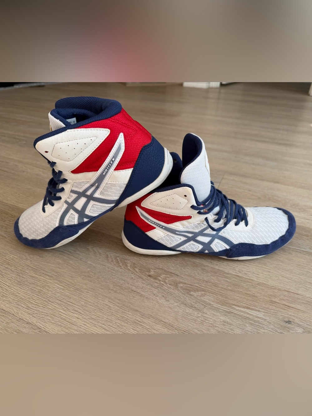 ASICS MATFLEX 6 Wrestling Shoes
White / Navy / Red